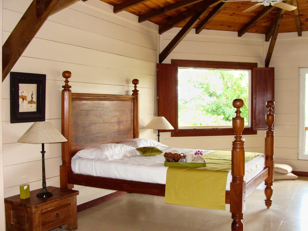 Villa Palm Bay Stunning View 5 Min To Beach 3 Min To Downtown King Size Bed Десе Стая снимка